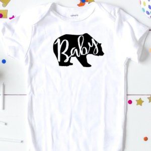 Baby 🍼 Bear 🐻 Onsie